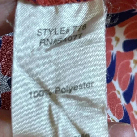 CAbi Size 6 #778 Dream Day Peplim Geometric Tank Top Coral Blue Adjustable Strap - Picture 4 of 5